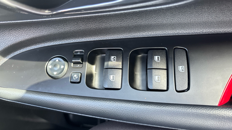 Hyundai i20 1.0T GDi 48V MHD 120 N Line 5dr DCT Petrol Hatchback